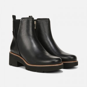 Naturalizer Darry Bootie for Women Black AH43-6863S5