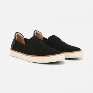 Naturalizer SOUL Kemper Slip On Sneaker for Women Black PT02-6692L2