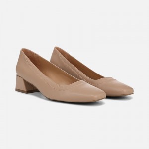 Naturalizer Huntley Block Heel Pump for Women Brown XB69-9449U0