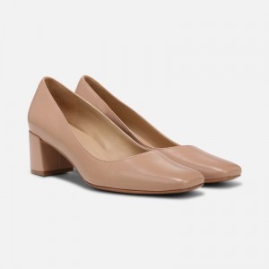 Naturalizer Karina Pump for Women Brown KL77-9527W1