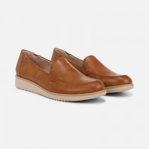 Naturalizer SOUL Idea Moc Loafer for Women Brown BV07-0247K5
