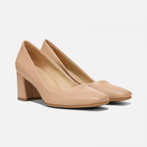 Naturalizer Warner Pump for Women Brown UC13-2913O8