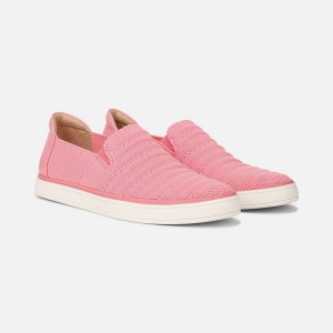 Naturalizer SOUL Kemper Slip On Sneaker for Women Pink QQ15-8675L9