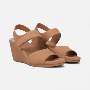 Naturalizer Imani Wedge Sandal for Women Rose Gold DI71-9731H8