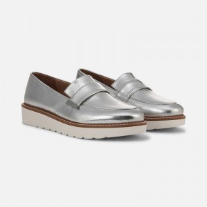 Naturalizer ADILINE Loafer for Women Silver DL88-5098D0