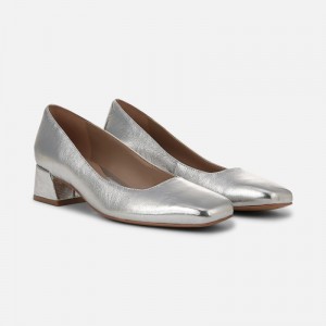 Naturalizer Jayla Pump for Women Silver IA66-1546L8