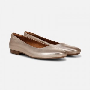 Naturalizer Kelly Ballet Flat for Women Silver RL93-7643F3