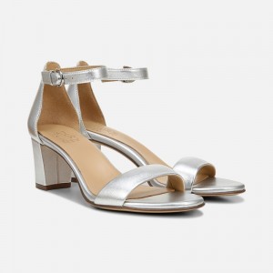 Naturalizer Vera Dress Sandal for Women Silver JI50-0380U0